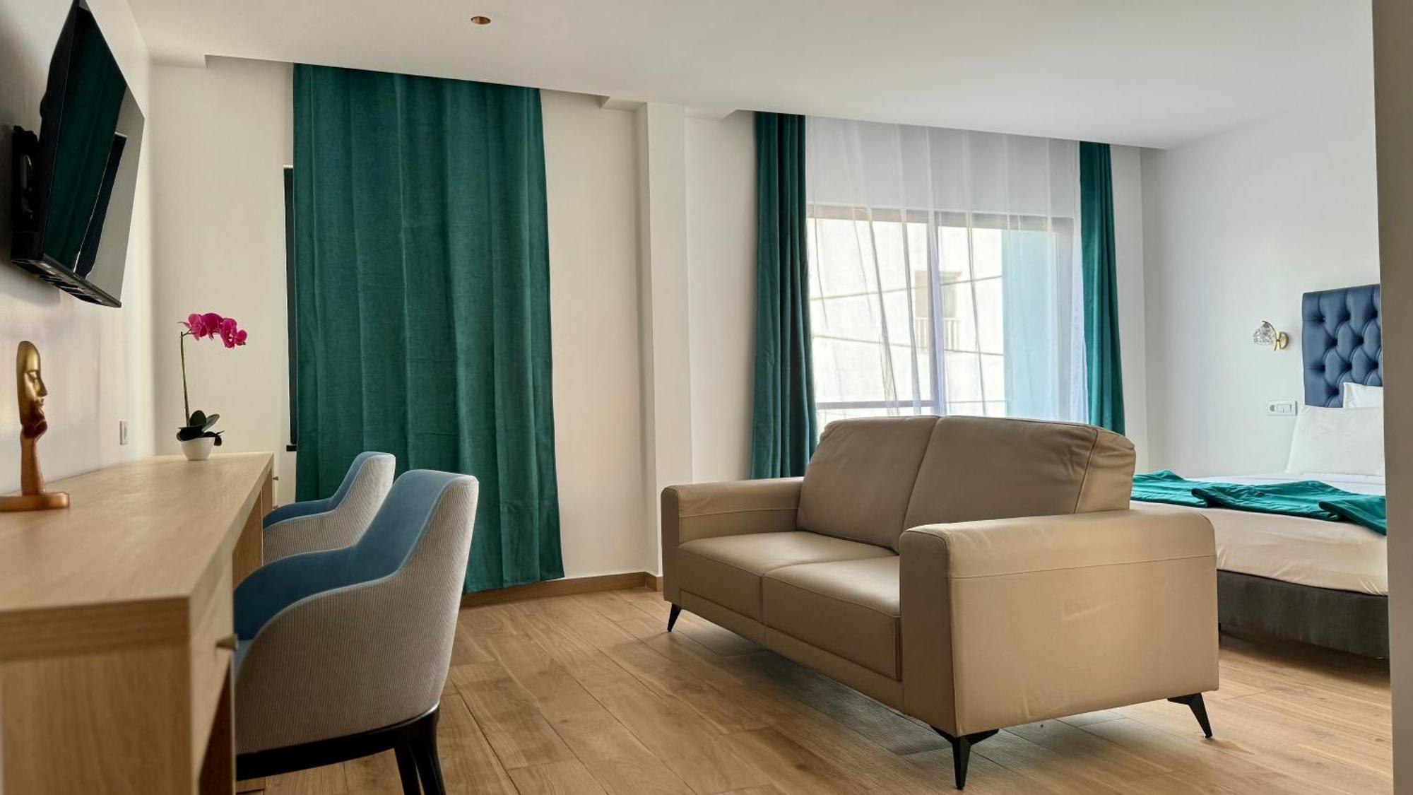 Hotel Blue Sky Таррафал Экстерьер фото